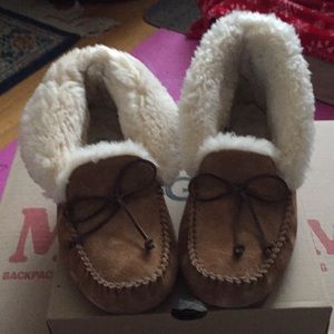 Ugg Alena Suede Indoor/ Outdoor Slippers